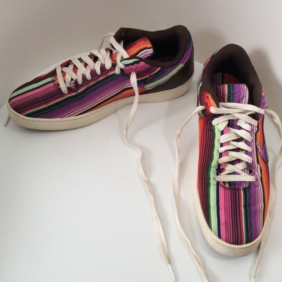 NIKE KOBE 8 NSW Lifestyle LE Sneakers - Picture 2 of 12